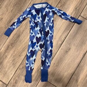 Little Sleepies “Hearts & Crafts” Zippy